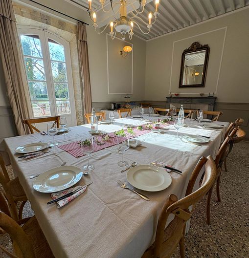 Grande salle de réception au rez de chaussée